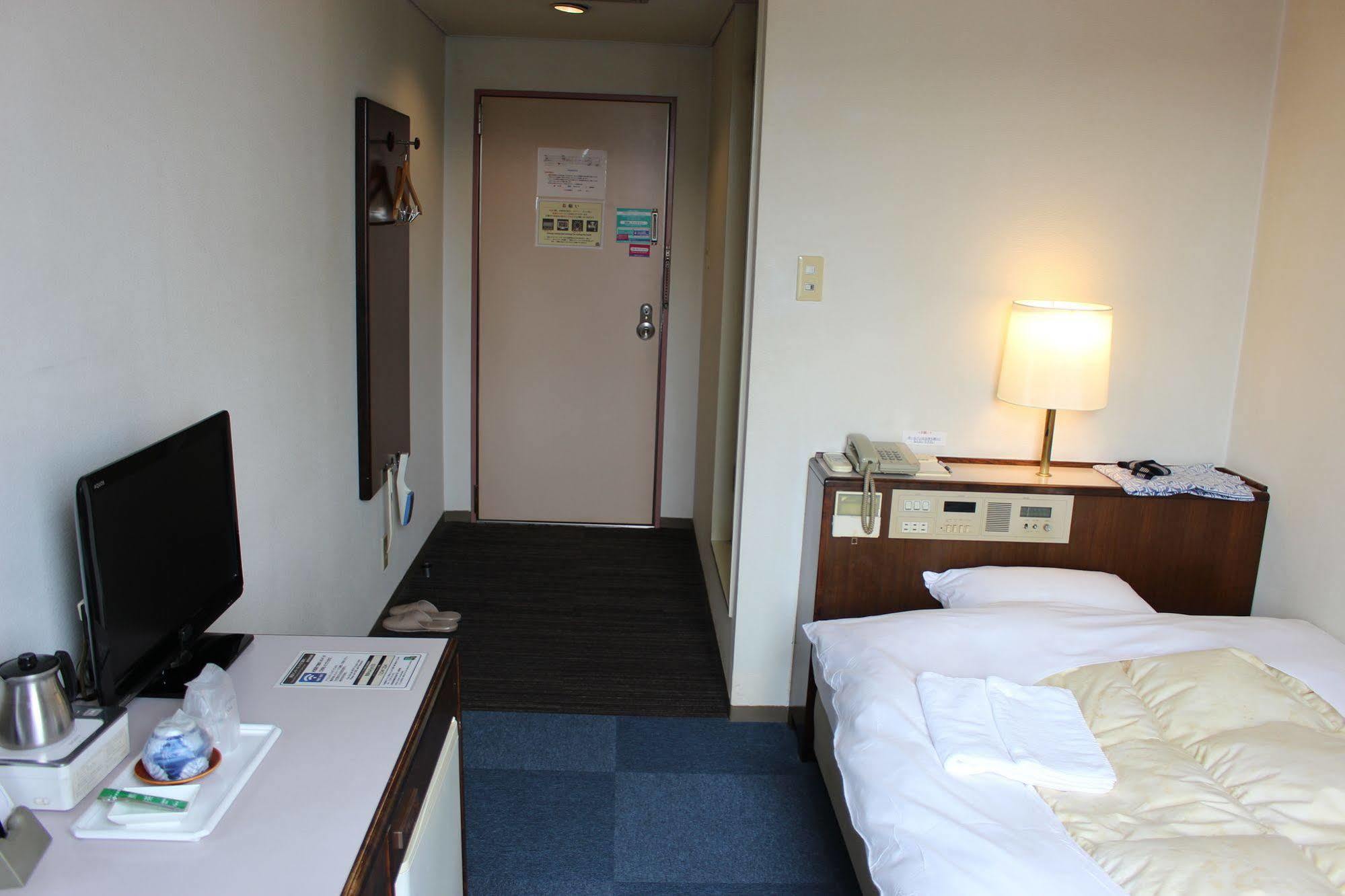 Hotel Higashihiroshima Hills Saijo Exterior photo