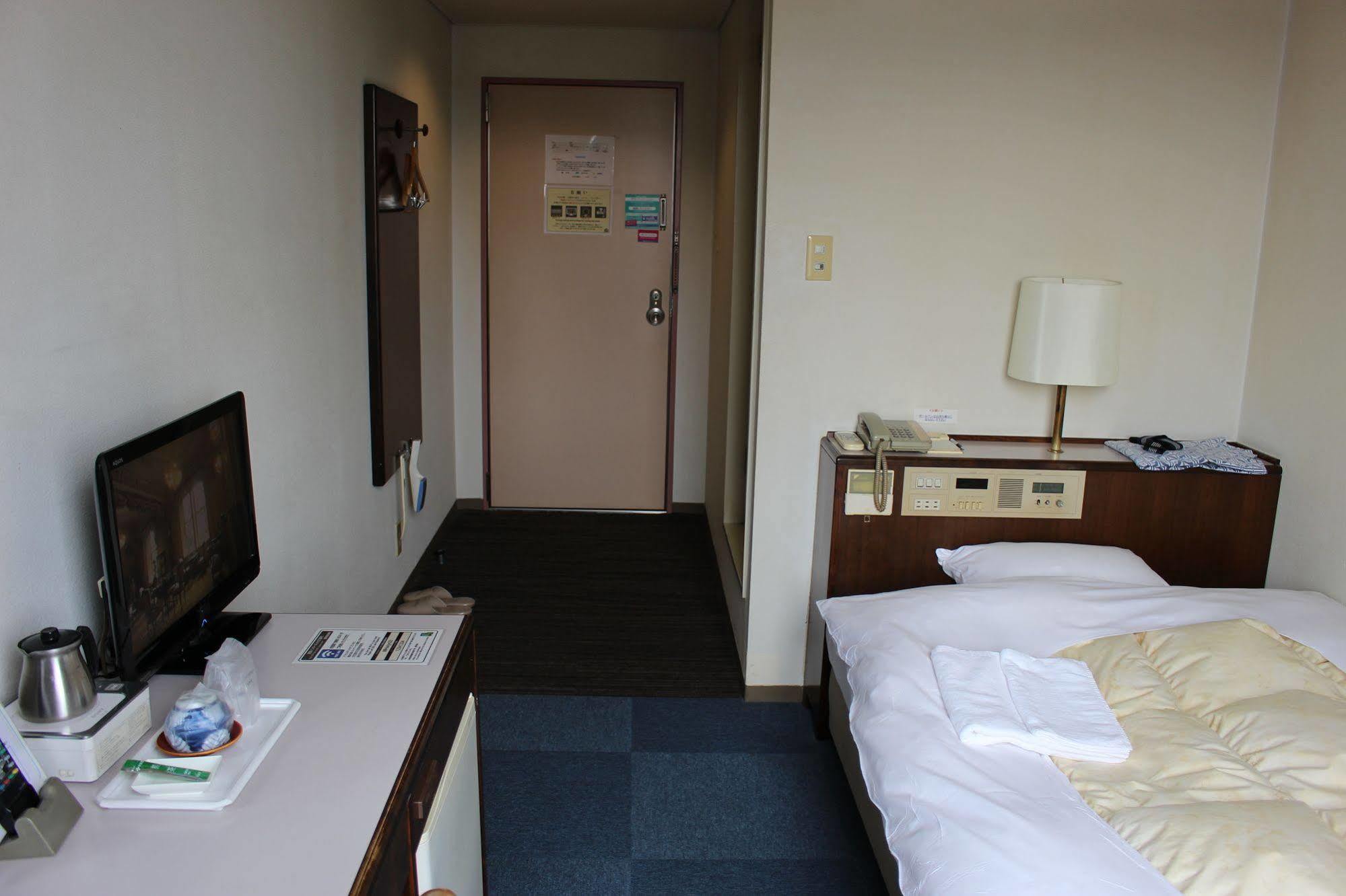 Hotel Higashihiroshima Hills Saijo Exterior photo