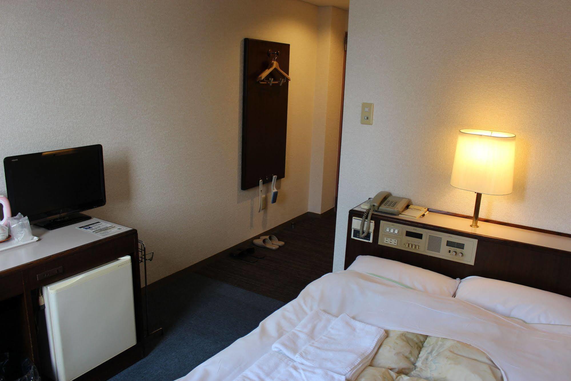 Hotel Higashihiroshima Hills Saijo Exterior photo